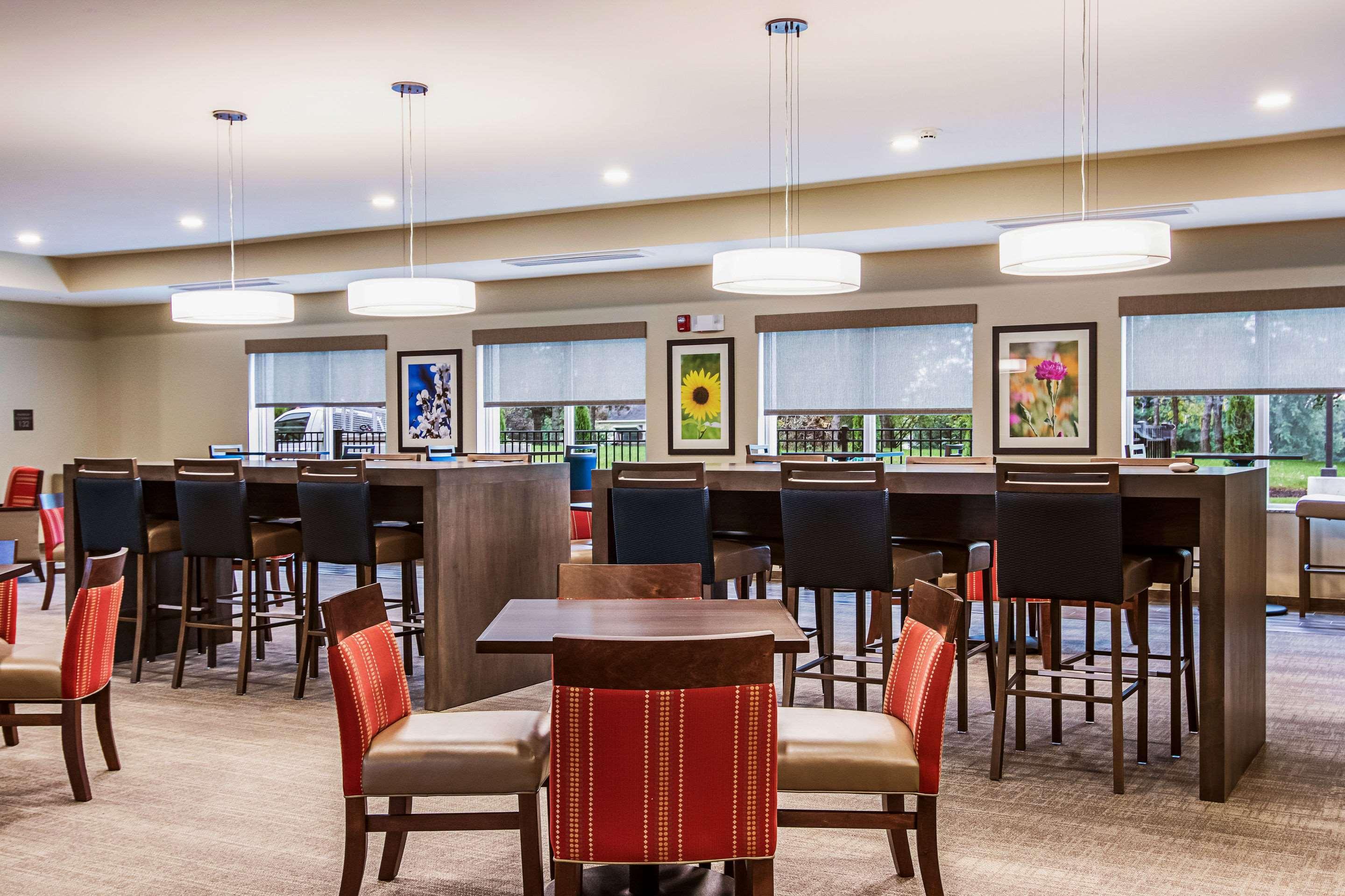Comfort Suites Wooster Near University Campus Buitenkant foto